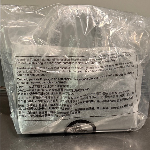 NWT Michael Kors Black soft Pebble Leather two way bag - top handle or crossbody - Picture 4 of 6